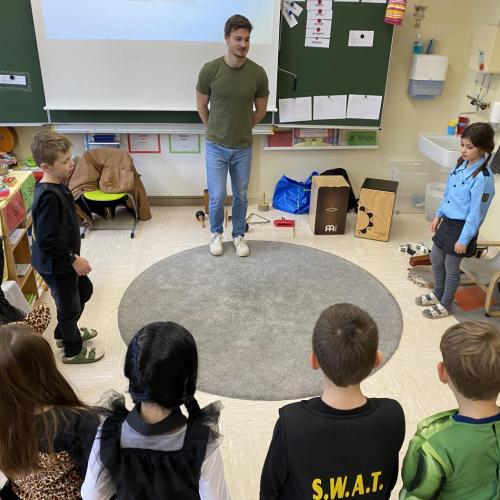 Groovin classroom
